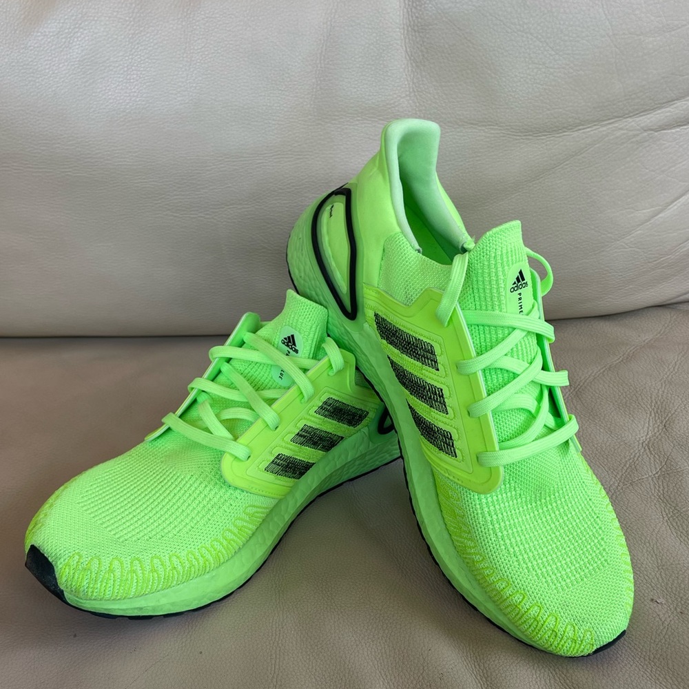 adidas ULTRABOOST 20 Shoes - Signal Green | Men's